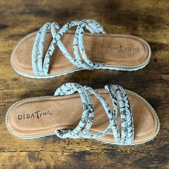 Diba True Cedar Cove Leather Strappy Slide Sandals in Gray Snakes, Size 6. New! - Picture 4 of 16